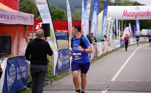 Nie pozostawili złudzeń! W tym roku Bieg Górski na 11 km należał do nich [WIDEO] - 177
